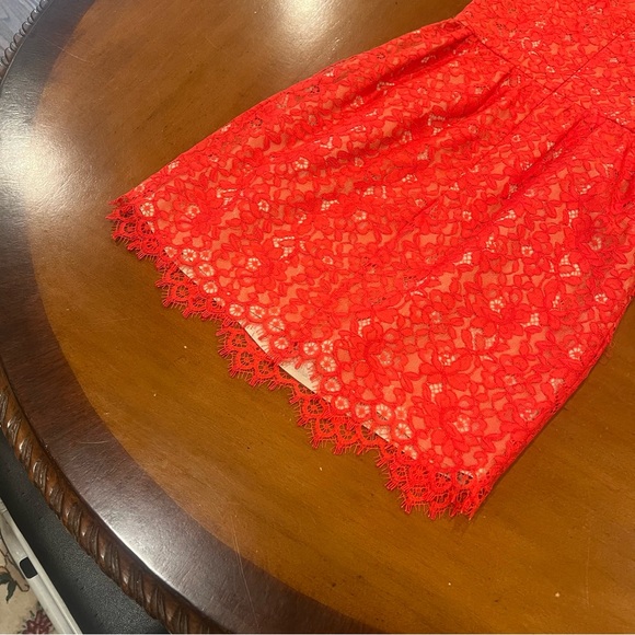 Shoshanna Sierra Lace Mini Party Dress Red 2 Sleeveless Nude Lining V-Neck - Picture 8 of 16